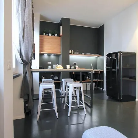 Stylish & Cosy House At Fair Apartment Milan Exterior photo